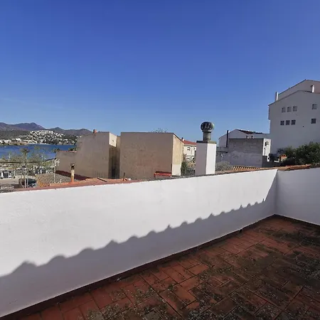 Casa Espaciosa De 10 Pers. Con Terraza, Cerca De La Playa Y Area De Entretenimiento En - Es-89-138