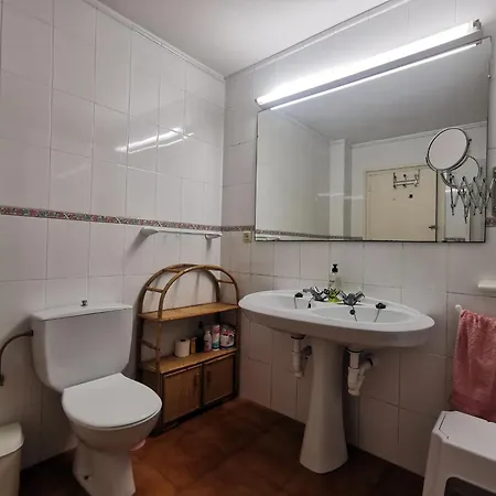 度假居 Casa Espaciosa De 10 Pers. Con Terraza, Cerca De La Playa Y Area De Entretenimiento En - Es-89-138 *