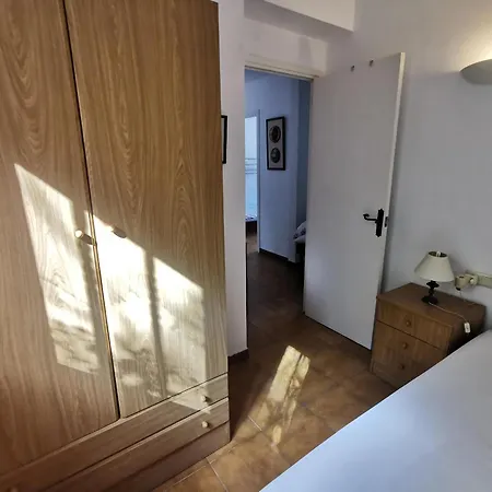 Casa Espaciosa De 10 Pers. Con Terraza, Cerca De La Playa Y Area De Entretenimiento En - Es-89-138 度假居 兰卡